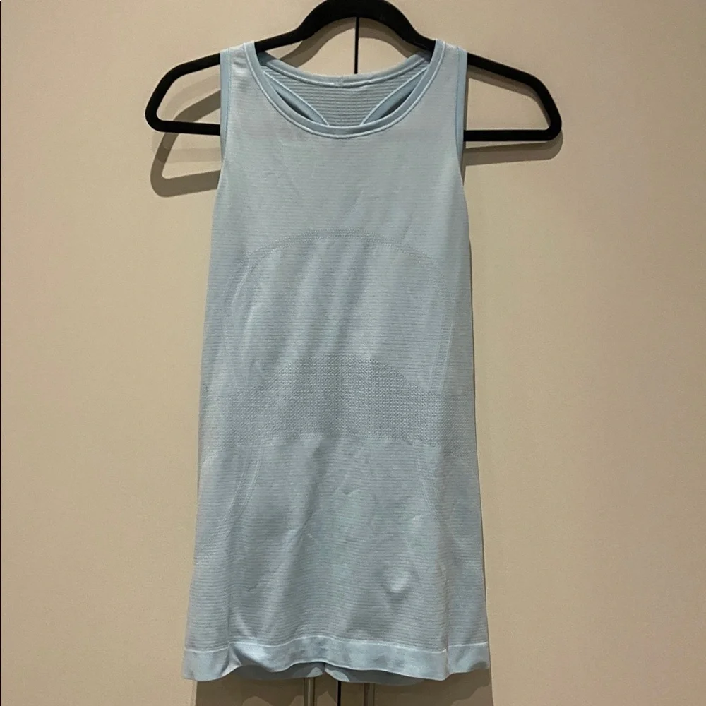 Lululemon Swiftly Tech T-Back - Picture 2 of 7